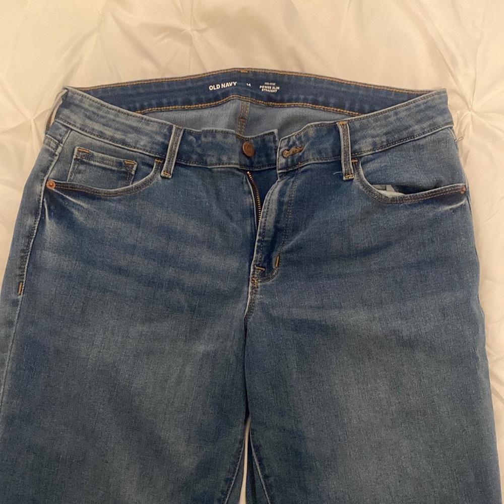 Old Navy Mid-Rise Power Slim Straight Size 14 Jeans